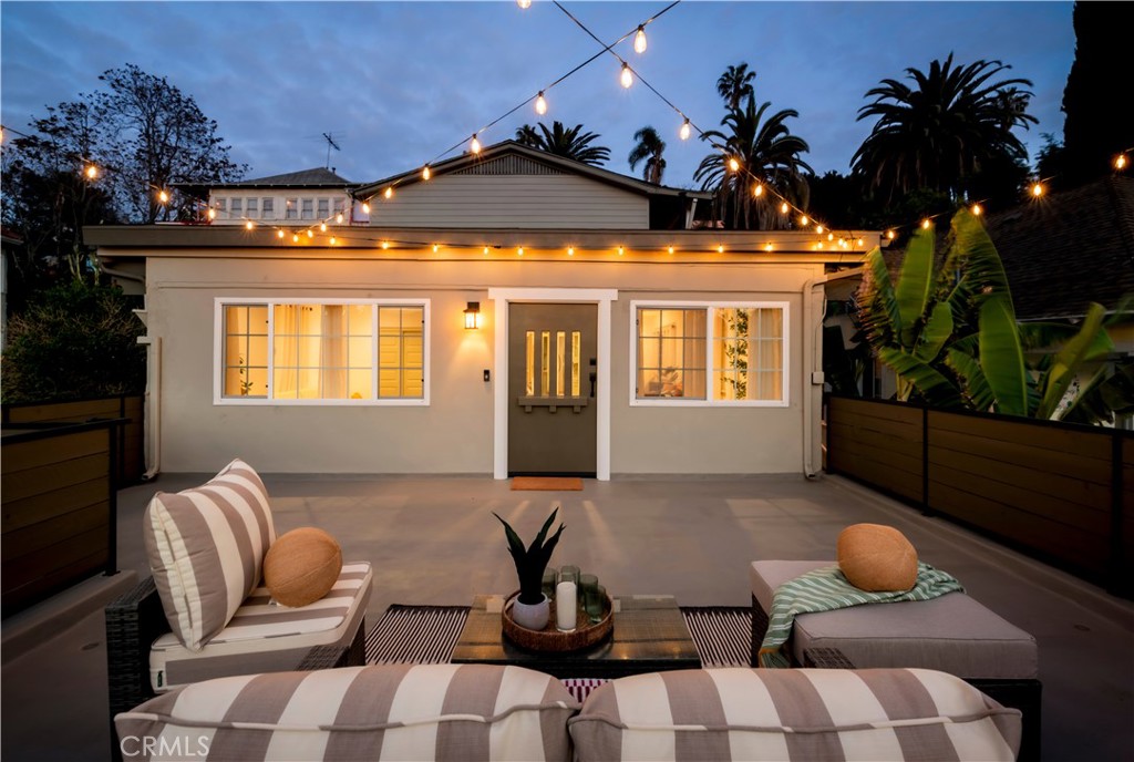 1030 Echo Park Avenue