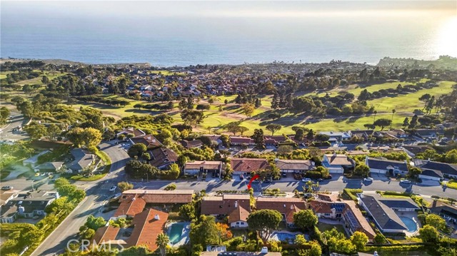 Los Verdes Golf Course nearby