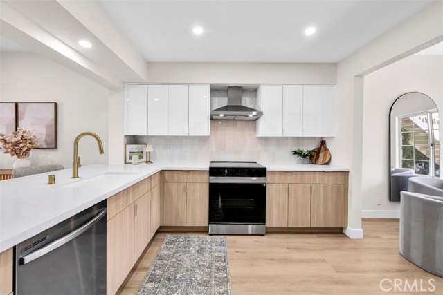 191 Desert Falls Circle, Palm Desert CA: https://media.crmls.org/medias/0763f310-94cf-44dc-897a-c9ef04b256b4.jpg