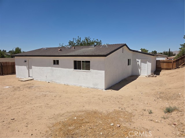 16581 Desert Sands Road, Victorville CA: https://media.crmls.org/medias/076500b5-c34b-414a-9fd3-180bda365cf3.jpg