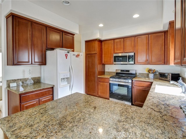 Detail Gallery Image 16 of 50 For 619 E Realty St, Carson,  CA 90745 - 3 Beds | 2/1 Baths