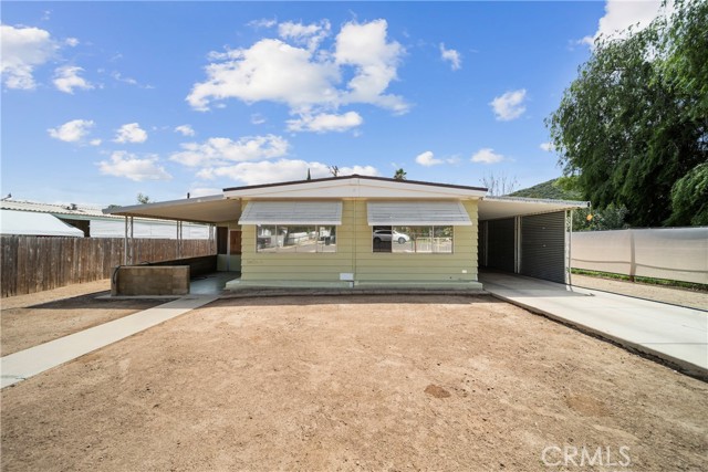 Detail Gallery Image 9 of 41 For 33124 Arbolado Ln, Lake Elsinore,  CA 92530 - 2 Beds | 2 Baths