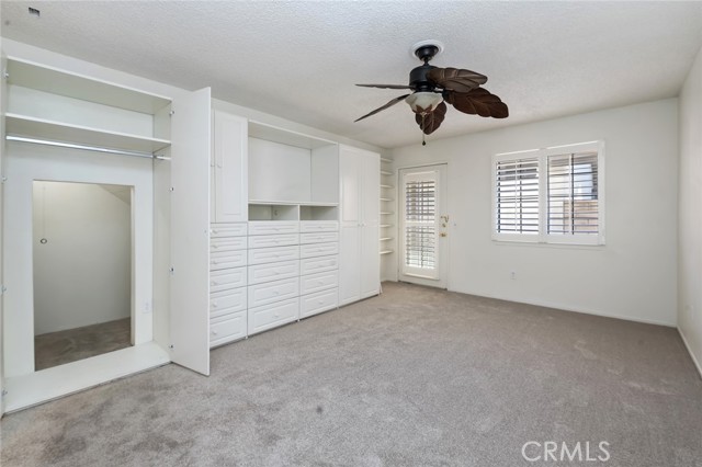19229 Pine, Apple Valley CA: https://media.crmls.org/medias/07670480-04b9-409c-b959-f8bcc6cabf51.jpg