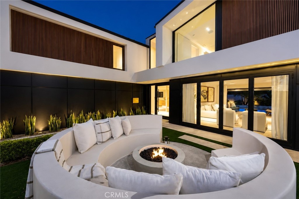 MLS #OC26148642 image #2