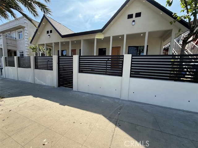 1167 N VIRGIL Avenue, Los Angeles CA: https://media.crmls.org/medias/07683975-50b7-4ea8-83da-7242d581480b.jpg