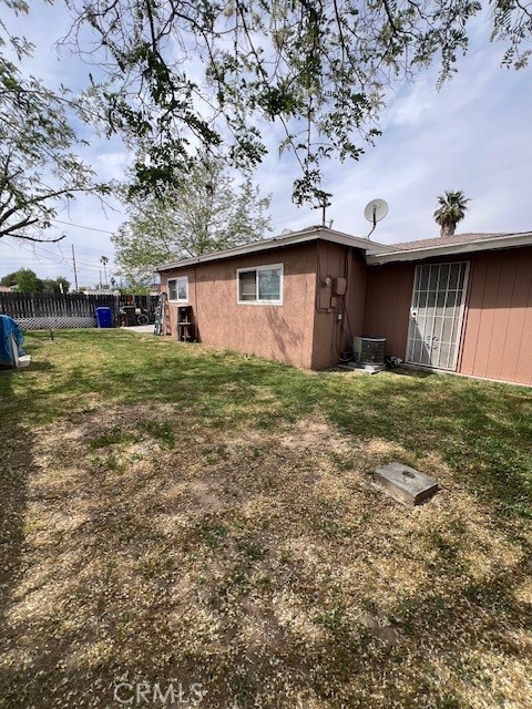 Detail Gallery Image 7 of 28 For 2508 Taylor, San Bernardino,  CA 92404 - 2 Beds | 1 Baths