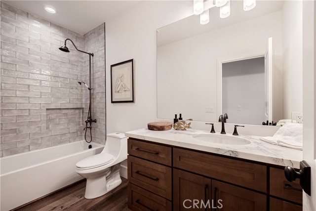 Image 28 of 32 For 26868 Canyon End Road