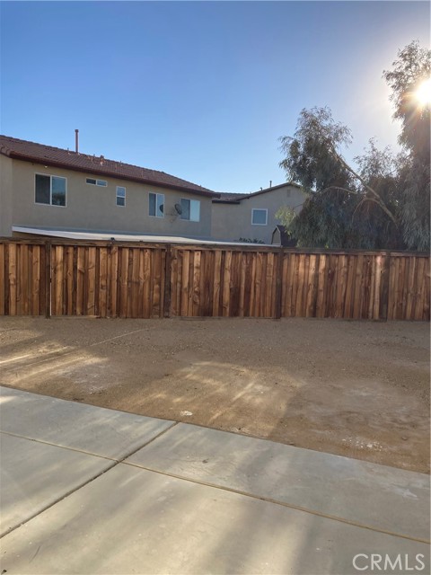 Detail Gallery Image 25 of 30 For 14423 Chipolte Ct, Adelanto,  CA 92301 - 5 Beds | 2/1 Baths