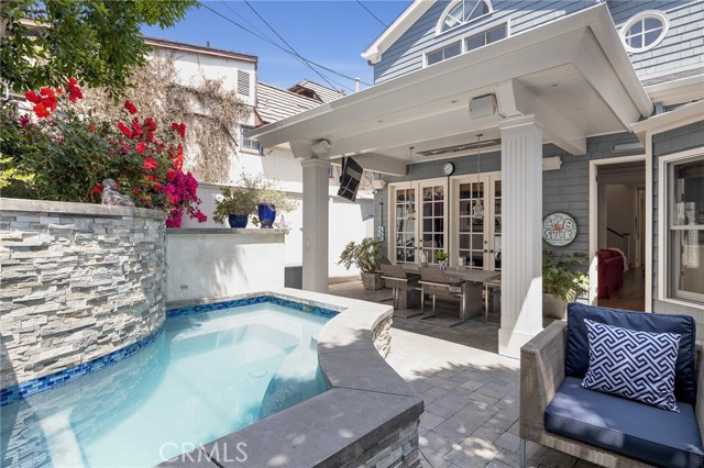 2913 Poinsettia Avenue, Manhattan Beach, California 90266, 5 Bedrooms Bedrooms, ,4 BathroomsBathrooms,Residential,Sold,Poinsettia,SB22091881