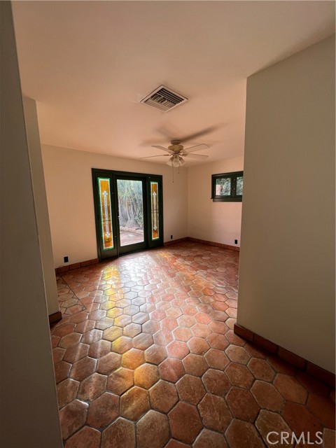 14132 Lemay photo 9