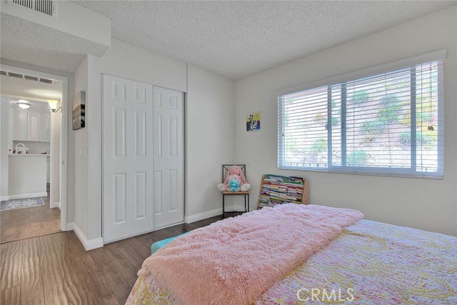 Detail Gallery Image 11 of 21 For 2940 N Verdugo Rd #409,  Glendale,  CA 91208 - 2 Beds | 2 Baths