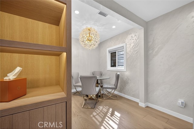 Detail Gallery Image 12 of 64 For 4926 Greenbush Ave, Sherman Oaks,  CA 91423 - – Beds | – Baths