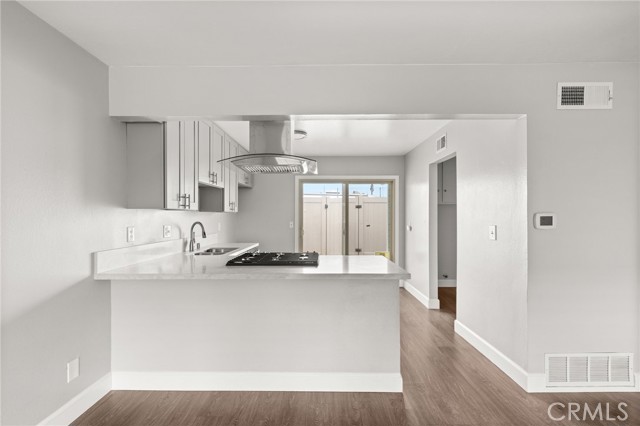 Detail Gallery Image 4 of 20 For 8038 Worthy Dr, Westminster,  CA 92683 - 2 Beds | 1 Baths