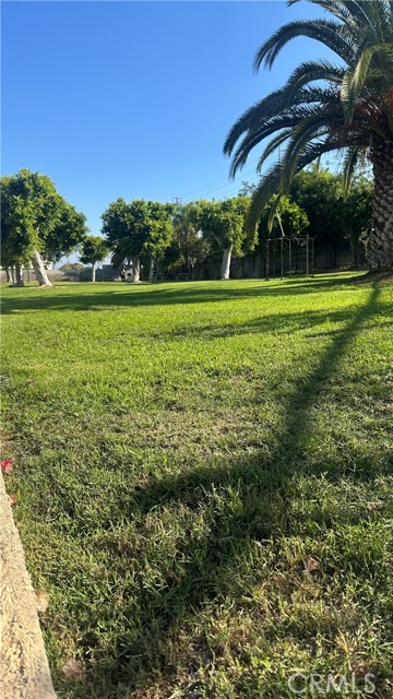 Detail Gallery Image 16 of 19 For 3050 Vineland #8,  Baldwin Park,  CA 91706 - 2 Beds | 1 Baths