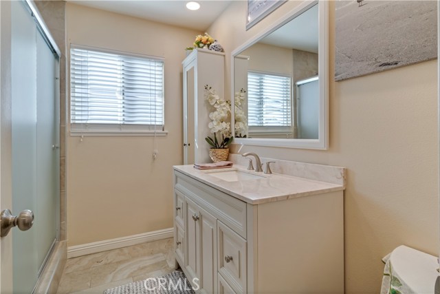 Detail Gallery Image 46 of 70 For 1215 Lawrence Way, Oxnard,  CA 93035 - 3 Beds | 2 Baths