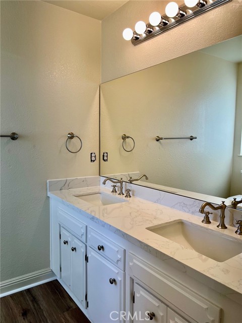 Detail Gallery Image 9 of 11 For 524 Adams Dr, Chowchilla,  CA 93610 - 4 Beds | 2 Baths