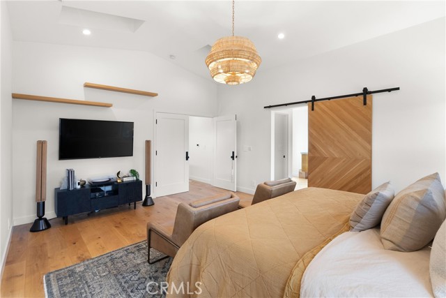 20 Whistling Isle, Irvine CA: https://media.crmls.org/medias/076d82bb-7c39-42b4-9b9d-556101ea9143.jpg