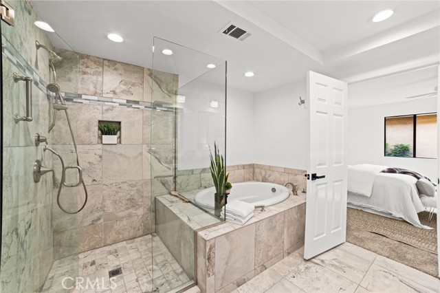 Detail Gallery Image 14 of 30 For 81 Camino Arroyo, Palm Desert,  CA 92260 - 3 Beds | 2 Baths