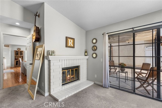 Detail Gallery Image 10 of 19 For 843 Links View Drive, Simi Valley,  CA 93065 - 2 Beds | 2 Baths