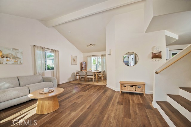 Detail Gallery Image 11 of 37 For 29130 Highplains Ct, Castaic,  CA 91384 - 4 Beds | 3 Baths