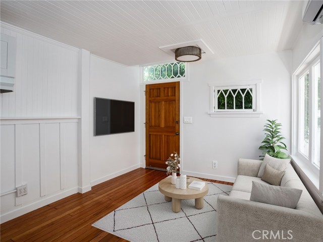  Income Home for Sale in Venice, California