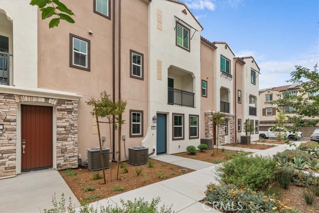 122 Colorado, Pomona CA: https://media.crmls.org/medias/076e7f94-9b01-45f0-9e29-aa31826319c2.jpg
