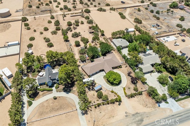 2056 W Avenue O, Palmdale CA: https://media.crmls.org/medias/076ee610-deaa-49b6-b31b-5e8ae045962d.jpg