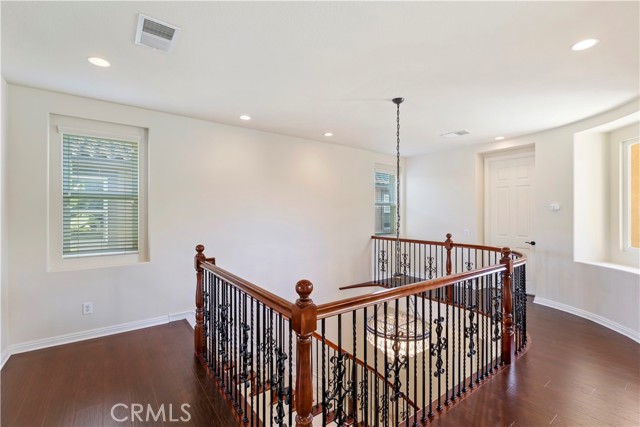 Detail Gallery Image 27 of 69 For 15720 Glendon Creek Ct, Riverside,  CA 92503 - 5 Beds | 4/1 Baths