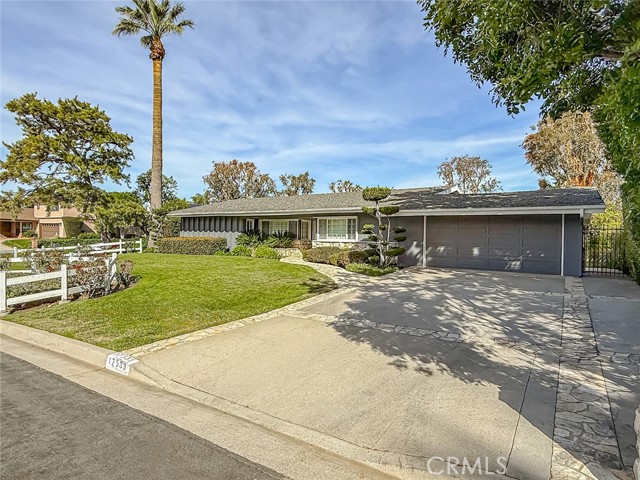 Detail Gallery Image 2 of 51 For 17533 Marilla St, Northridge,  CA 91325 - 3 Beds | 2/1 Baths