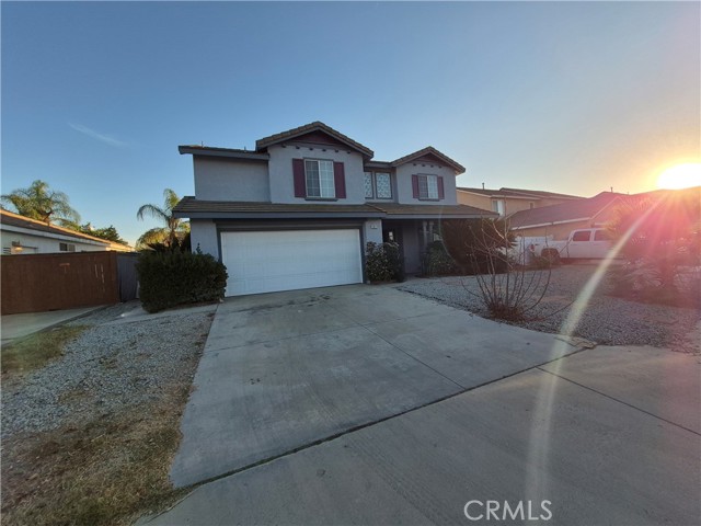 Detail Gallery Image 1 of 3 For 1011 Huntington Way, Perris,  CA 92571 - 4 Beds | 2/1 Baths