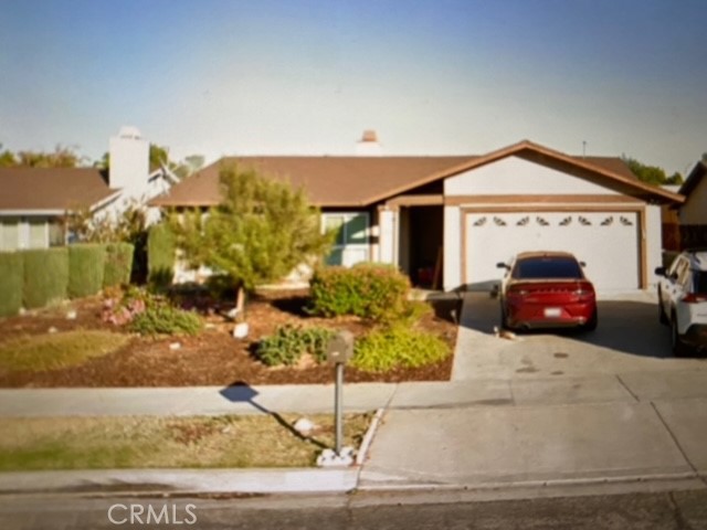 MLS# IV23081178