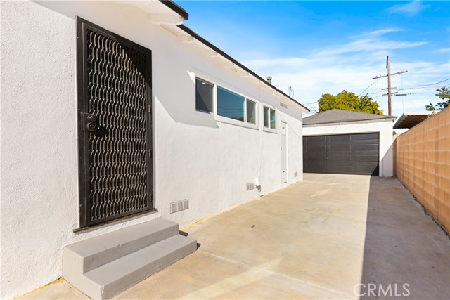 Detail Gallery Image 34 of 43 For 413 E 95th St, Los Angeles,  CA 90003 - 3 Beds | 2 Baths