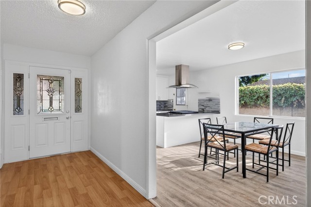 Detail Gallery Image 4 of 27 For 1511 Eudora Ave, Wilmington,  CA 90744 - 4 Beds | 2 Baths