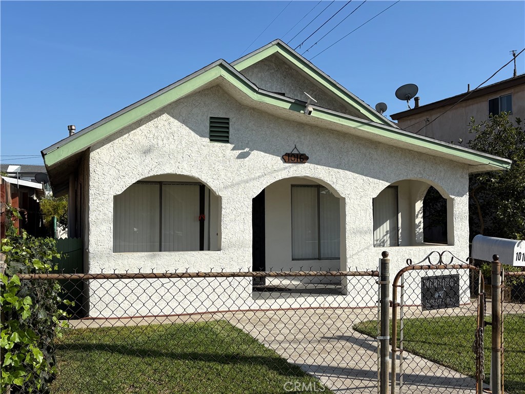 1016 Spence Street