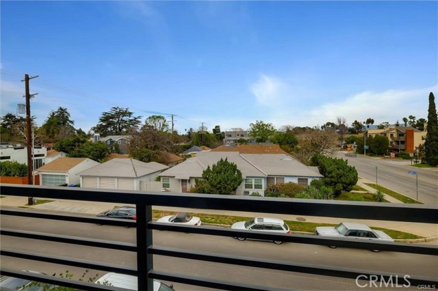 Detail Gallery Image 38 of 49 For 4461 Tujunga Ave #110,  Studio City,  CA 91602 - 3 Beds | 2/1 Baths
