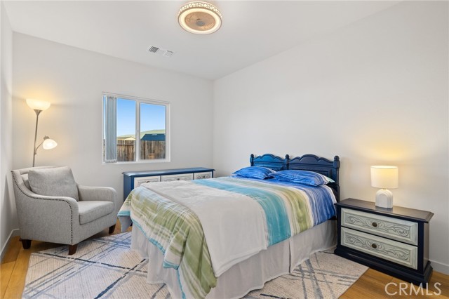 Detail Gallery Image 38 of 51 For 7702 Canyon Trail Ave, Bakersfield,  CA 93313 - 4 Beds | 2/1 Baths