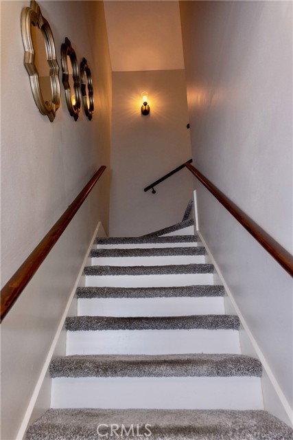 2414 Niagara Way, Costa Mesa CA: https://media.crmls.org/medias/077481ac-c957-4d41-96a9-8f0dffecdd65.jpg