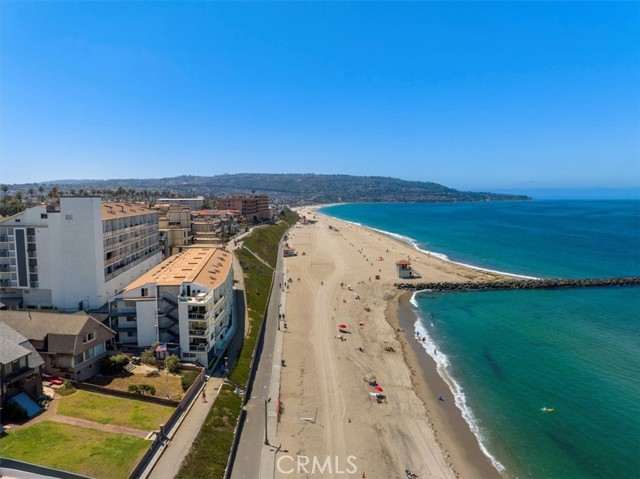 615 Esplanade, Redondo Beach, California 90277, 1 Bedroom Bedrooms, ,1 BathroomBathrooms,Residential,Sold,Esplanade,SB23132573