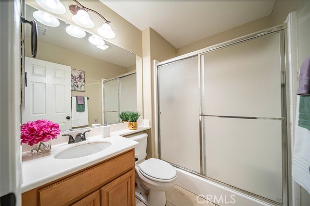 12406 Challendon Drive, Rancho Cucamonga CA: https://media.crmls.org/medias/0774f9a1-1db8-436e-a8f2-1b756f32c089.jpg