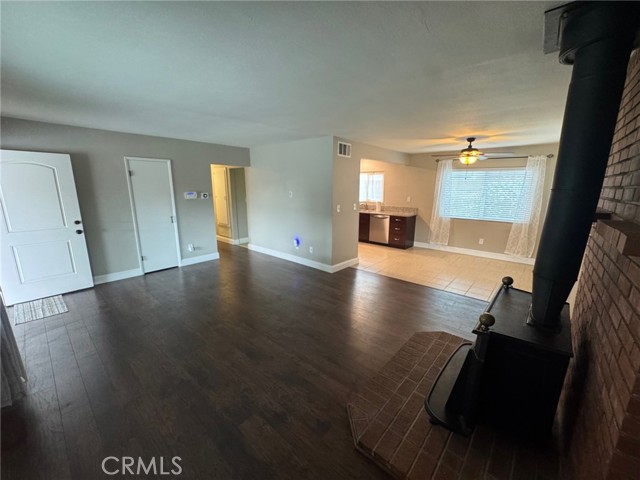 Detail Gallery Image 13 of 31 For 10315 Gienke Ln, Santee,  CA 92071 - 3 Beds | 2 Baths