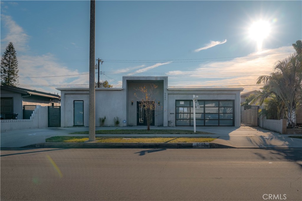 9046 Lindsey Avenue, Downey, CA 90240