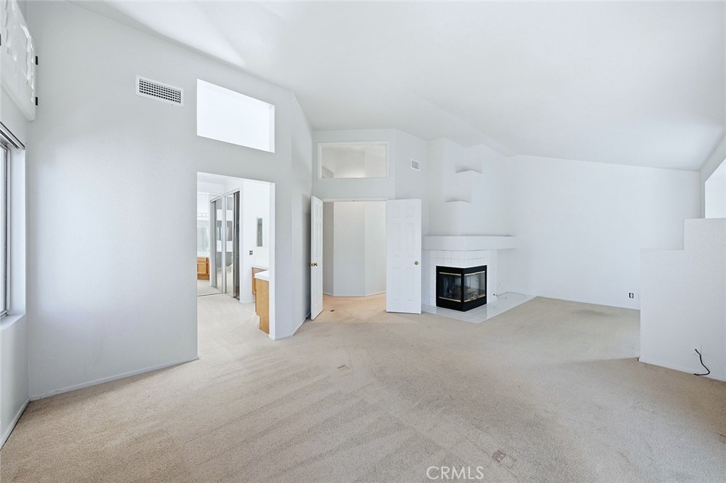 MLS #IV25270729 image #24