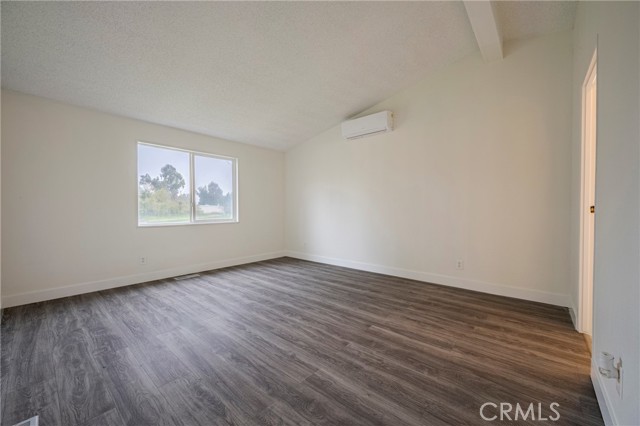 4000 Mariposa Way, Merced CA: https://media.crmls.org/medias/0776cdb7-f5f6-46d9-9642-9041e174125a.jpg