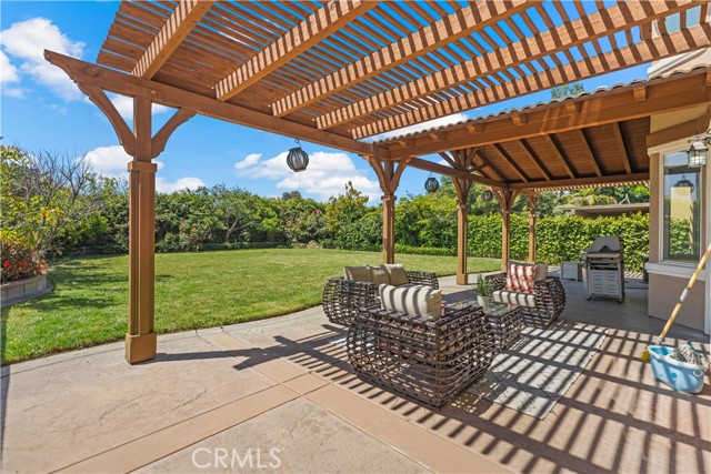 1512 E Nocta Privado, Ontario CA: https://media.crmls.org/medias/0777021d-4122-46b4-8f22-6da7b6832ef3.jpg