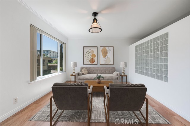 11138 Aqua Vista Street, Studio City CA: https://media.crmls.org/medias/07773b8a-19af-48a2-9cf4-01c5442fe102.jpg