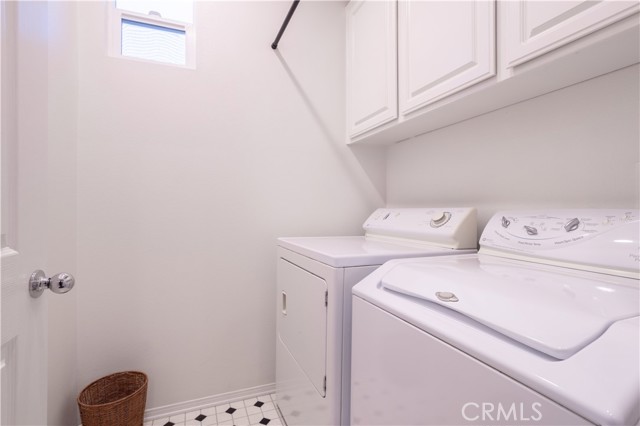 Detail Gallery Image 25 of 38 For 11480 Autumn Glen Ct, Porter Ranch,  CA 91326 - 3 Beds | 3 Baths