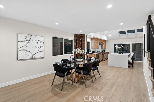 Detail Gallery Image 6 of 45 For 5506 Forest Cove, Agoura Hills,  CA 91301 - 4 Beds | 3/1 Baths