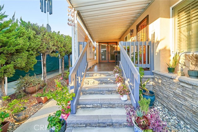 Detail Gallery Image 4 of 31 For 17701 Avalon Blvd #74,  Carson,  CA 90746 - 3 Beds | 2 Baths