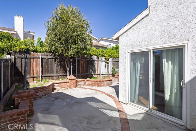 Detail Gallery Image 17 of 24 For 12335 Hilldale Ct, Pacoima,  CA 91331 - 3 Beds | 3 Baths