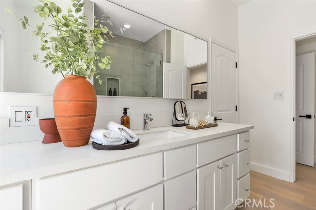 4406 Medley Place, Encino CA: https://media.crmls.org/medias/07793b9f-7c50-416d-a2ef-c4025b951260.jpg